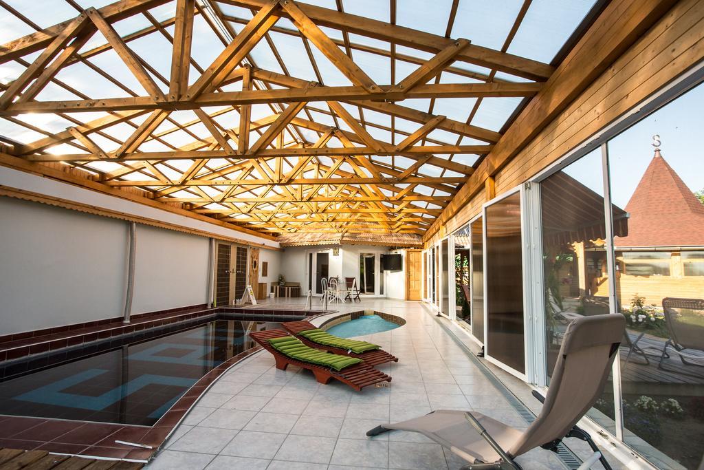Aparthotel Szatmár Beregi Élményliget Fehérgyarmat Esterno foto